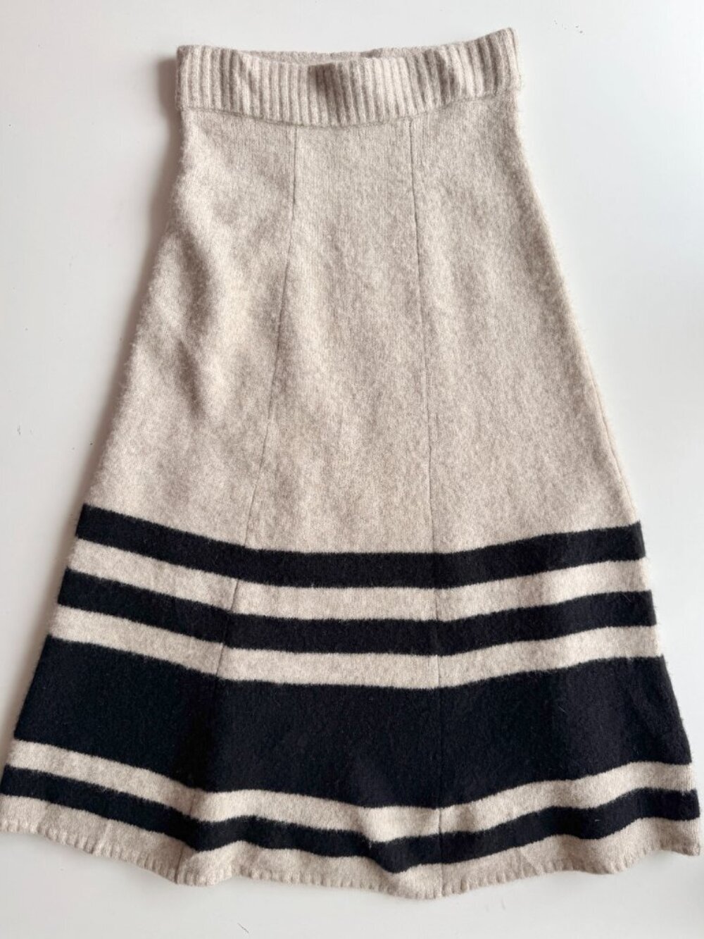 BANANA REPUBLIC Tulsi Blanket Stripe Wool Yak Blend Midi Sweater Skirt, Size S - Picture 4 of 12